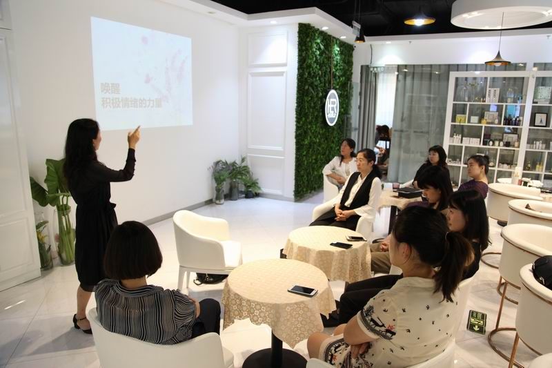 調(diào)整大小 中秋9